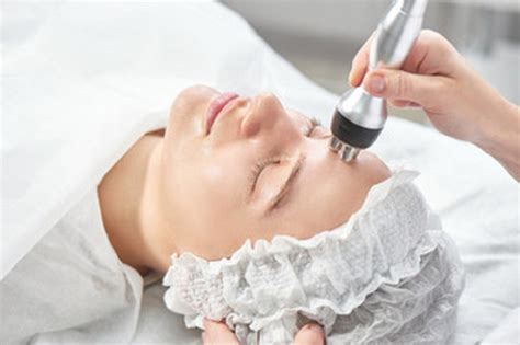 5 Facial Anti-Aging Di Bawah Rp500.000! 😱