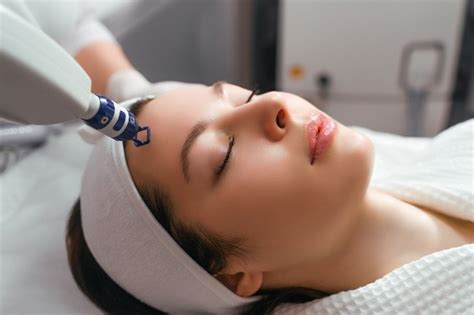 5 Harga Laser Wajah di Larissa yang Bikin Kamu Terkejut, Mulai dari Rp 500 Ribu! 5 Harga Laser Wajah di Larissa yang Bikin Kamu Terkejut, Mulai dari Rp 500 Ribu!