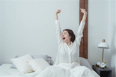 5 Ritual Sederhana Sebelum Tidur untuk Tubuh Maksimal 💪 😴