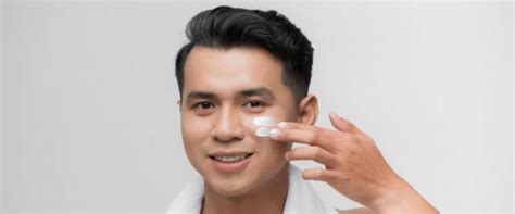 5 X Pilihan Facial Wajah Pria di Bawah Rp 150.000!