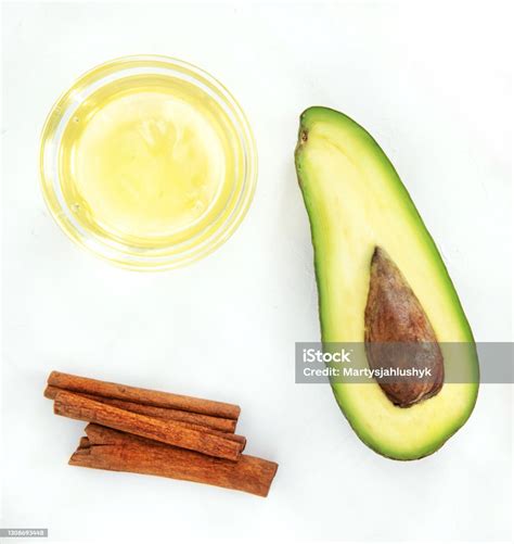 7 Cara Merawat Tubuh dengan Bahan Alami: Glowing Alami Tanpa Ribet! 7 Cara Merawat Tubuh dengan Bahan Alami: Glowing Alami Tanpa Ribet!