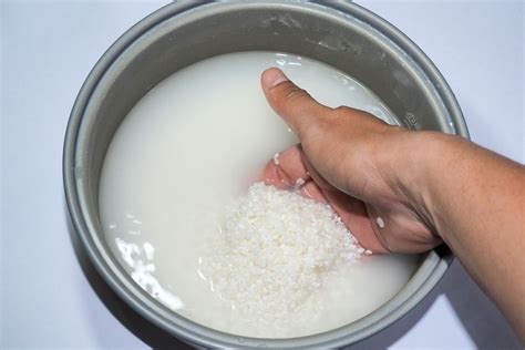 7 Cara Merawat Tubuh dengan Bahan Alami: Glowing Alami Tanpa Ribet! 7 Cara Merawat Tubuh dengan Bahan Alami: Glowing Alami Tanpa Ribet!