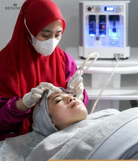 7 Fakta Harga Laser di Bening's Clinic yang Bikin Kamu Geleng-Geleng Kepala, Mulai dari Rp500.000! 7 Fakta Harga Laser di Bening's Clinic yang Bikin Kamu Geleng-Geleng Kepala, Mulai dari Rp500.000!