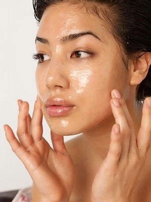7 Rahasia Ampuh Atasi Wajah Berminyak ala Skincare Pro! 7 Rahasia Ampuh Atasi Wajah Berminyak ala Skincare Pro!