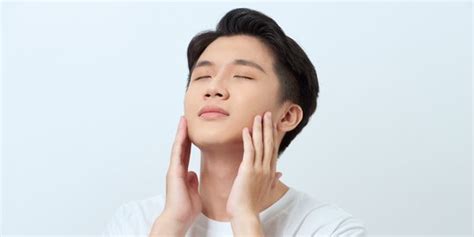 7 Rahasia Merawat Kulit Wajah Pria yang Perlu Kamu Ketahui untuk Mendapatkan Kulit Wajah Maksimal! 7 Rahasia Merawat Kulit Wajah Pria yang Perlu Kamu Ketahui untuk Mendapatkan Kulit Wajah Maksimal!