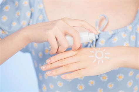 5 Kebiasaan Perawatan Tubuh Super Mudah untuk Kulit Glowing Alami! 5 Kebiasaan Perawatan Tubuh Super Mudah untuk Kulit Glowing Alami!