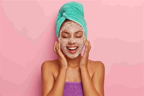 5 Langkah Kilat Perawatan Wajah Glowing Tiada Tanding! 5 Langkah Kilat Perawatan Wajah Glowing Tiada Tanding!