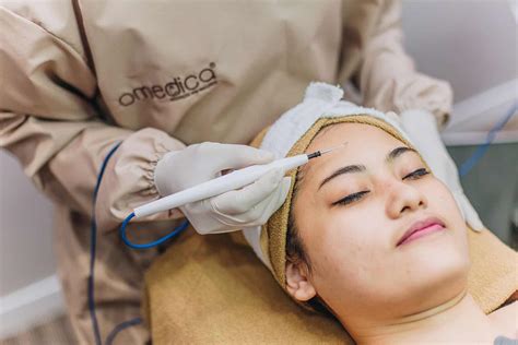 5 Mitos and Fakta Seputar Treatment Cauter Wajah yang Wajib Kamu Tahu! 5 Mitos and Fakta Seputar Treatment Cauter Wajah yang Wajib Kamu Tahu!