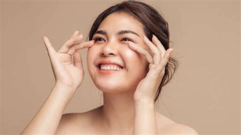 5 Rahasia Wajah Awet Muda yang Belum Kamu Tahu! 5 Rahasia Wajah Awet Muda yang Belum Kamu Tahu!
