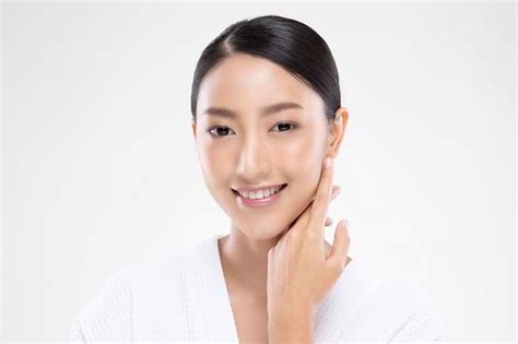 5 Rahasia Wajah Glowing Alami: Tips Sederhana Efektif! 5 Rahasia Wajah Glowing Alami: Tips Sederhana Efektif!