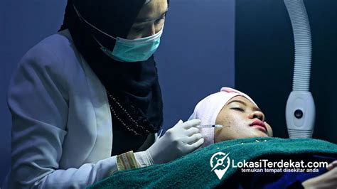 5 Tempat Facial Wajah Pria Terdekat yang Bikin Ganteng Maksimal! 5 Tempat Facial Wajah Pria Terdekat yang Bikin Ganteng Maksimal!
