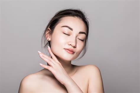 7 Hacks Hemat Biaya Perawatan Wajah Wanita, Kantong Aman! 7 Hacks Hemat Biaya Perawatan Wajah Wanita, Kantong Aman!