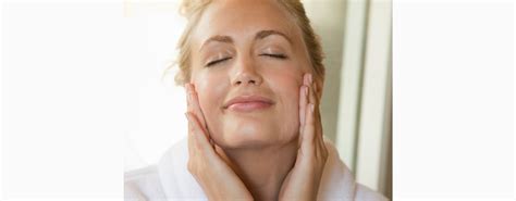 7 Harga Facial Wajah Pria Terjangkau: Bikin Ganteng Maksimal, Gak Bikin Dompet Tipis! 7 Harga Facial Wajah Pria Terjangkau: Bikin Ganteng Maksimal, Gak Bikin Dompet Tipis!