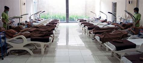 7 Rahasia Facial Murah Meriah, No. 5 Cuma 100 Ribuan! 7 Rahasia Facial Murah Meriah, No. 5 Cuma 100 Ribuan!