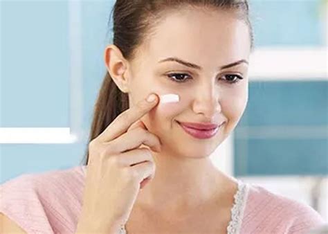 7 Rahasia Facial Murah Meriah, No. 5 Cuma 100 Ribuan! 7 Rahasia Facial Murah Meriah, No. 5 Cuma 100 Ribuan!