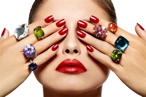 7 Rahasia Kulit Tangan Awet Muda Bebas Keriput! 7 Rahasia Kulit Tangan Awet Muda Bebas Keriput!