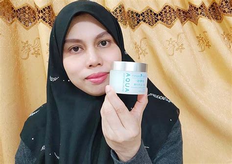 ✨ 7 Ritual Siang Pagi Skincare Anti-Kekeringan Untuk Wajahmu✨ ✨ 7 Ritual Siang Pagi Skincare Anti-Kekeringan Untuk Wajahmu✨