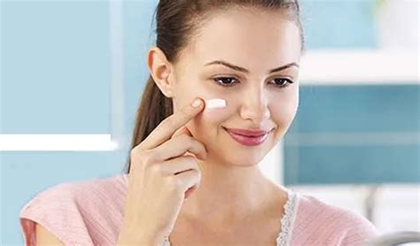 ✨ 7 Ritual Siang Pagi Skincare Anti-Kekeringan Untuk Wajahmu✨ ✨ 7 Ritual Siang Pagi Skincare Anti-Kekeringan Untuk Wajahmu✨