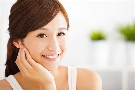7 Langkah Rahasia Kulit Tetap Glowing Setelah Seharian Kena Matahari! 7 Langkah Rahasia Kulit Tetap Glowing Setelah Seharian Kena Matahari!