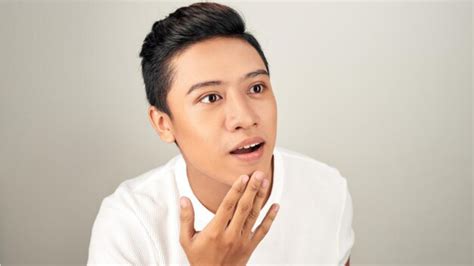 7 Rahasia Pria Glowing yang Bikin Wanita Penasaran! 7 Rahasia Pria Glowing yang Bikin Wanita Penasaran!